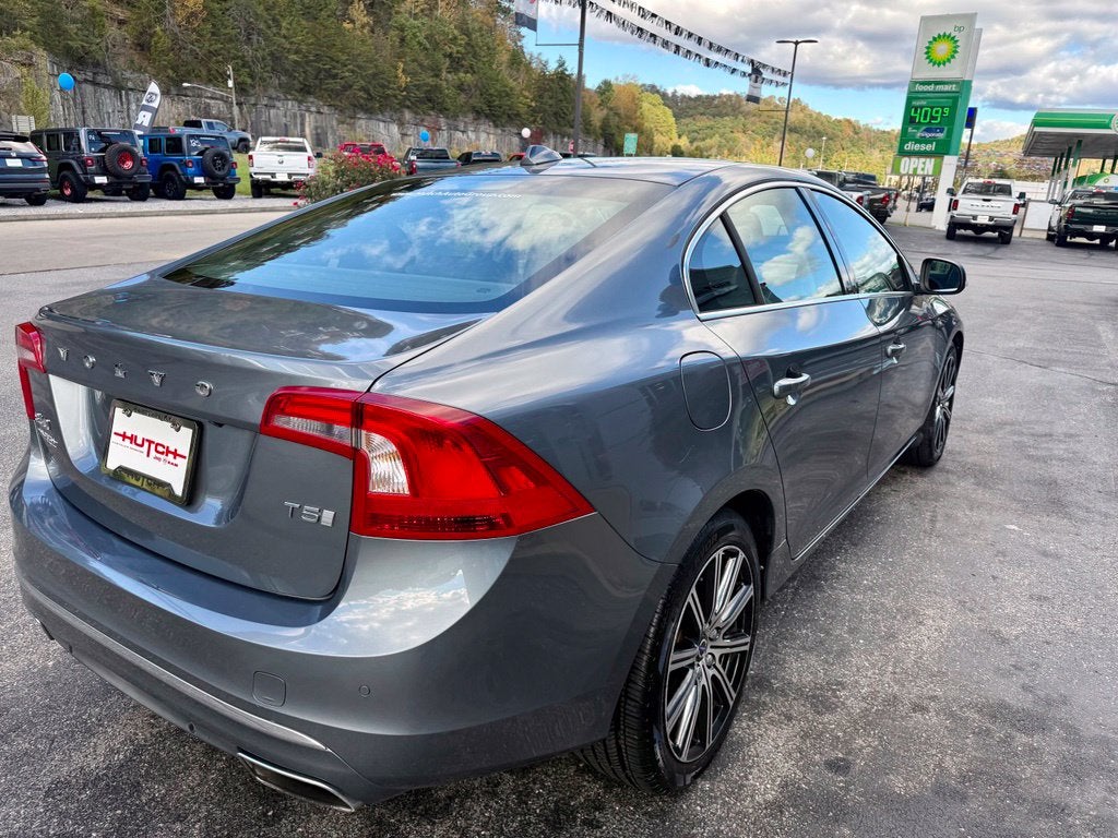 2017 Volvo S60 Inscription T5