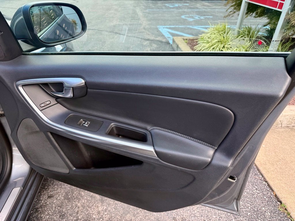 2017 Volvo S60 Inscription T5