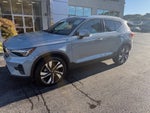 2024 Volvo XC40 B5 Ultimate Bright Theme