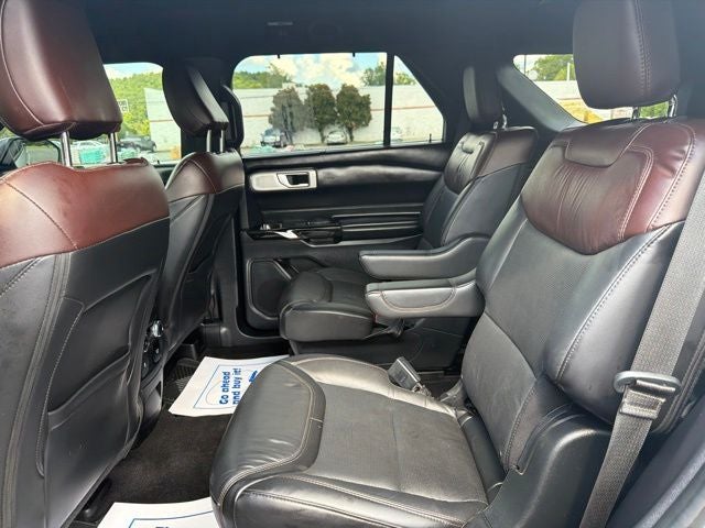 2022 Ford Explorer Platinum