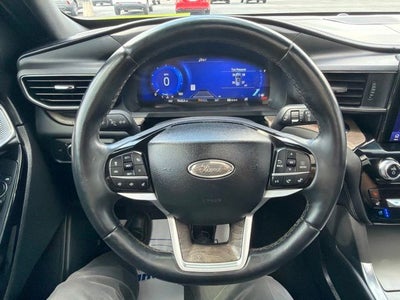 2022 Ford Explorer Platinum