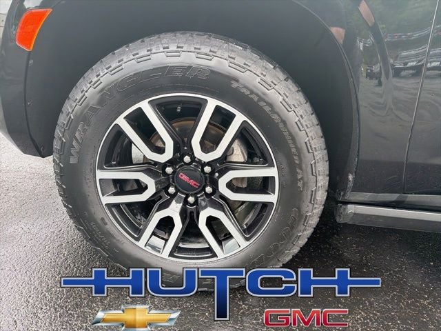 2024 GMC Yukon AT4