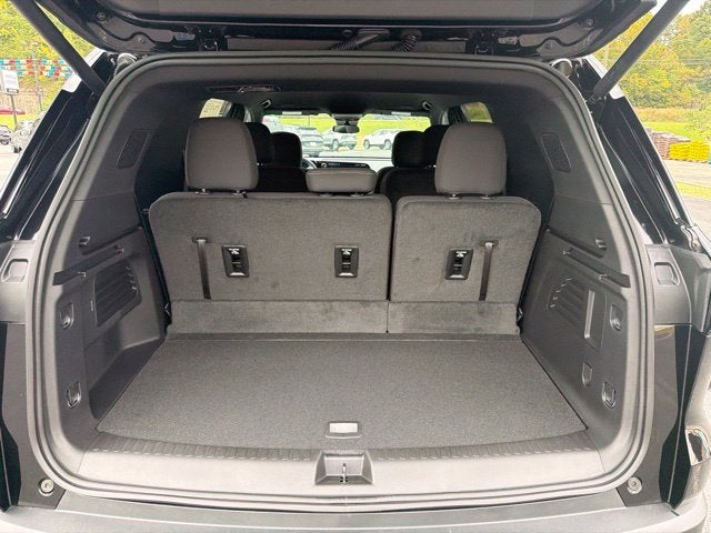 2027 Chevrolet Traverse LT 2LT