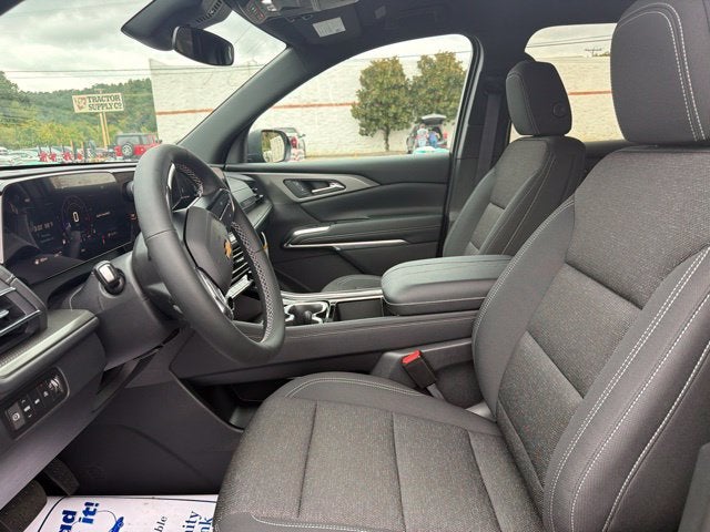 2027 Chevrolet Traverse LT 2LT