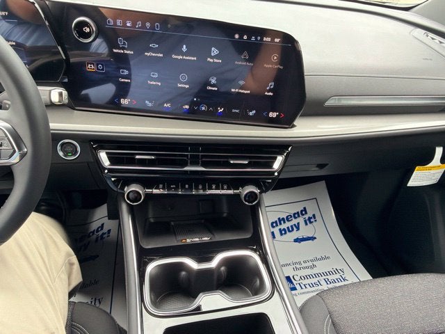 2027 Chevrolet Traverse LT 2LT