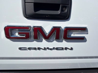 2022 GMC Canyon Elevation Standard