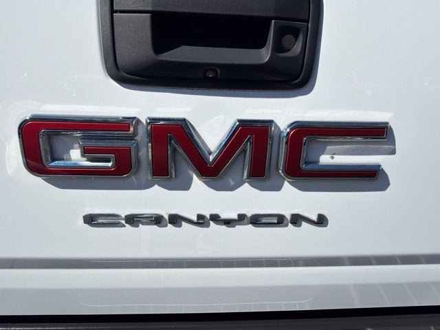 2022 GMC Canyon Elevation Standard