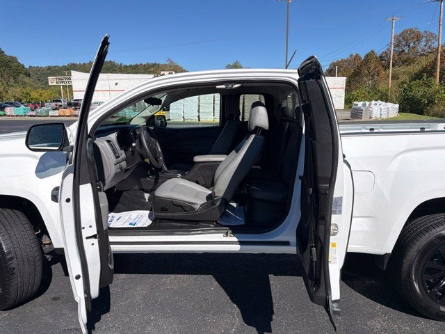 2022 GMC Canyon Elevation Standard