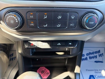 2022 GMC Canyon Elevation Standard
