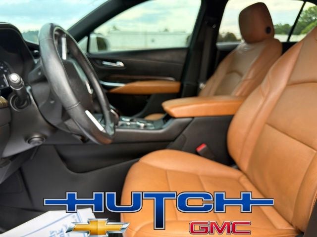 2020 Cadillac XT4 Premium Luxury