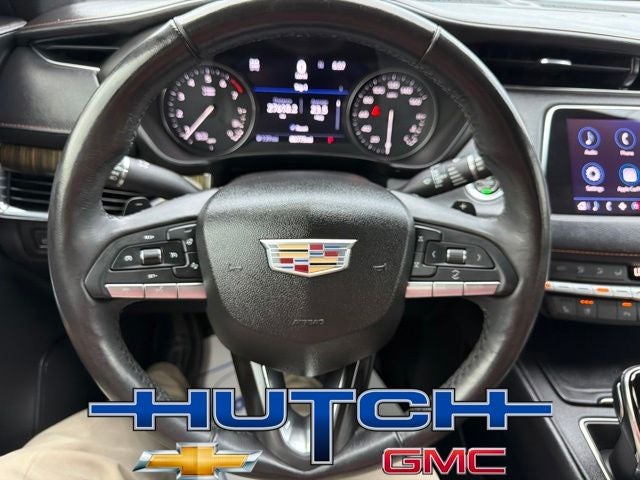 2020 Cadillac XT4 Premium Luxury