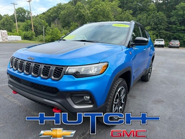 2025 Jeep Compass Trailhawk