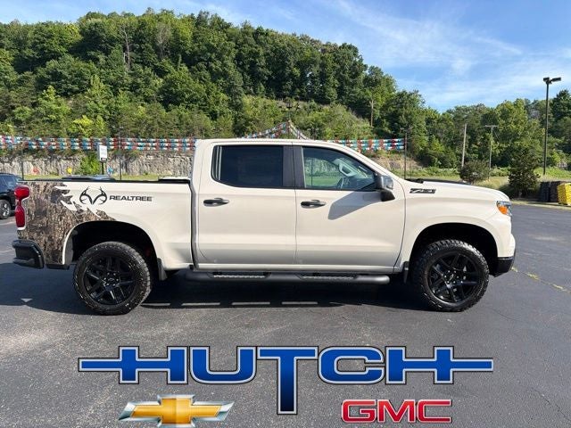 2026 Chevrolet Silverado 1500 Custom Trail Boss Realtree