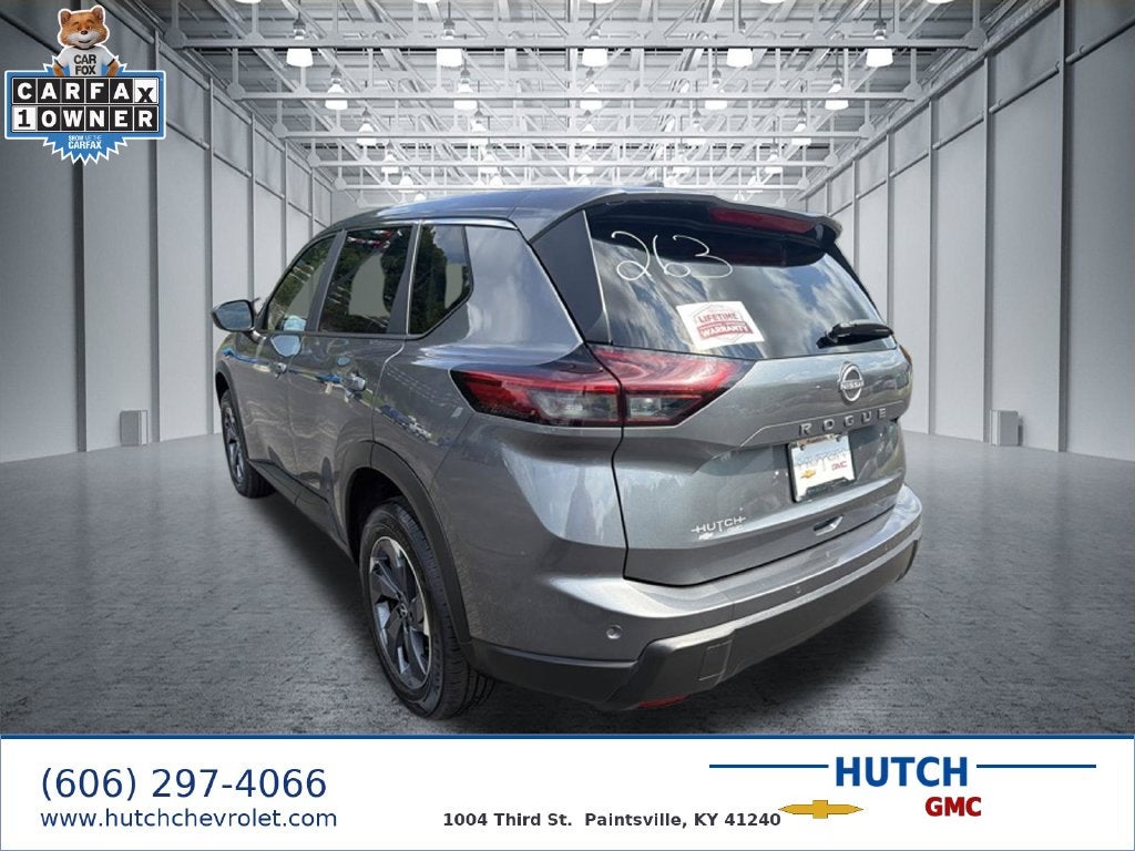 2026 Nissan Rogue SV