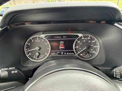 2025 Nissan Pathfinder SV
