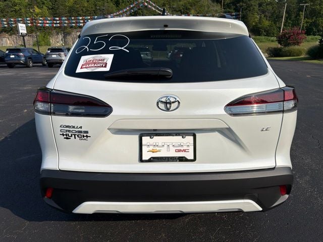 2026 Toyota Corolla Cross LE