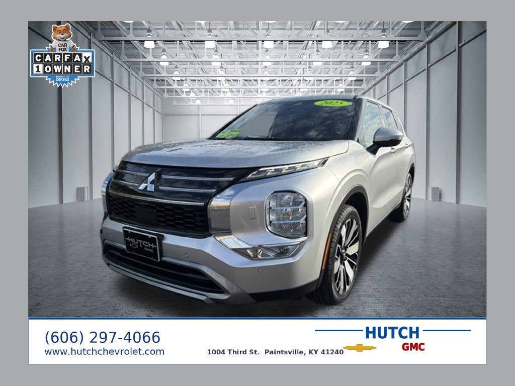 2025 Mitsubishi Outlander SE