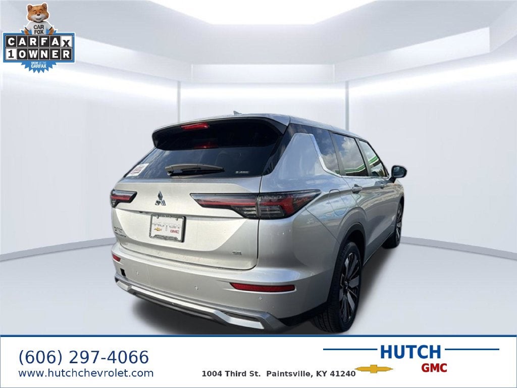 2025 Mitsubishi Outlander SE