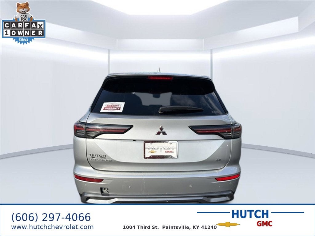 2025 Mitsubishi Outlander SE